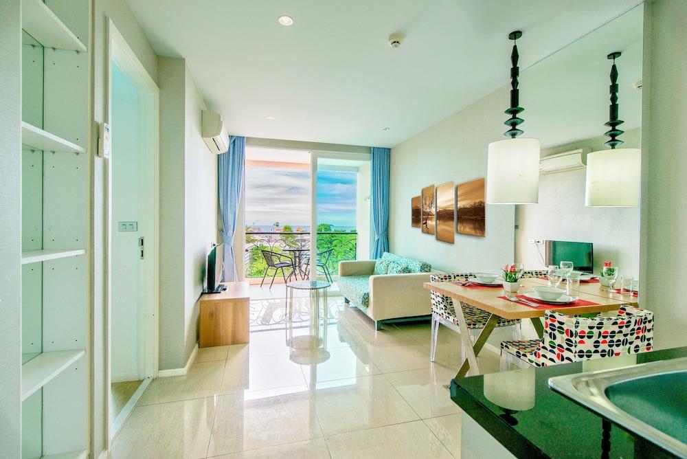 Atlantis Condo Resort Pantai Jomtien Bagian luar foto