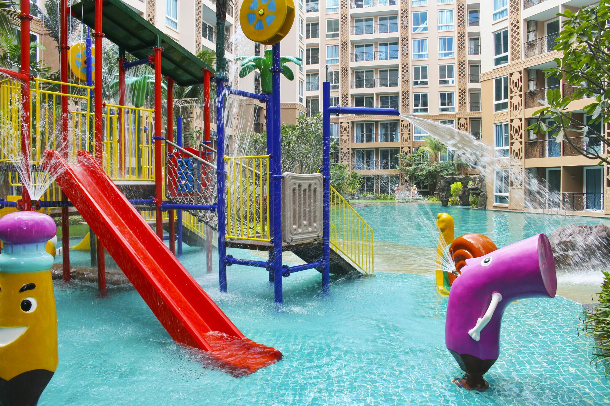 Atlantis Condo Resort Pantai Jomtien Bagian luar foto